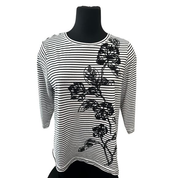 CHICO’S | Black & White Striped Floral Beaded 3/4 Sleeve Top | Size 2 Large - Picture 2 of 7